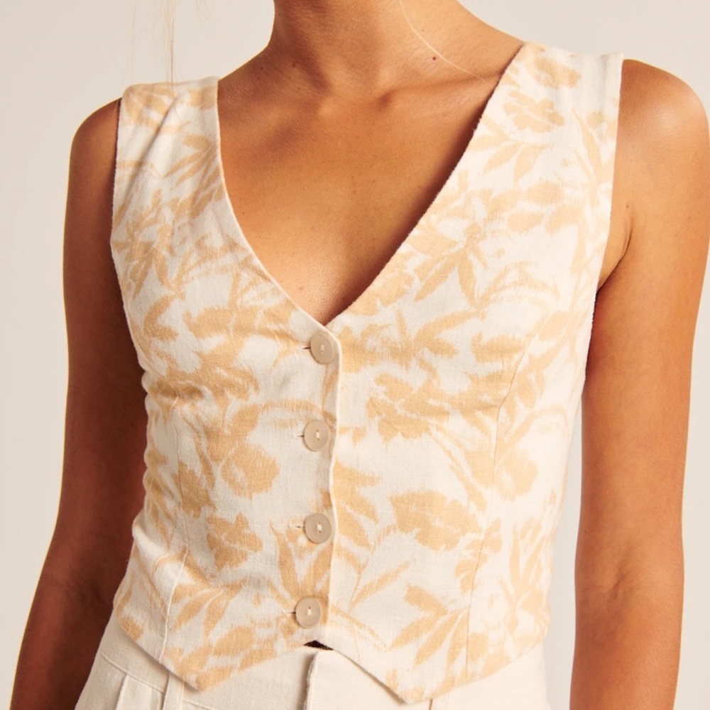 Abercrombie Brand New Vest Top Linen Adjustable Small